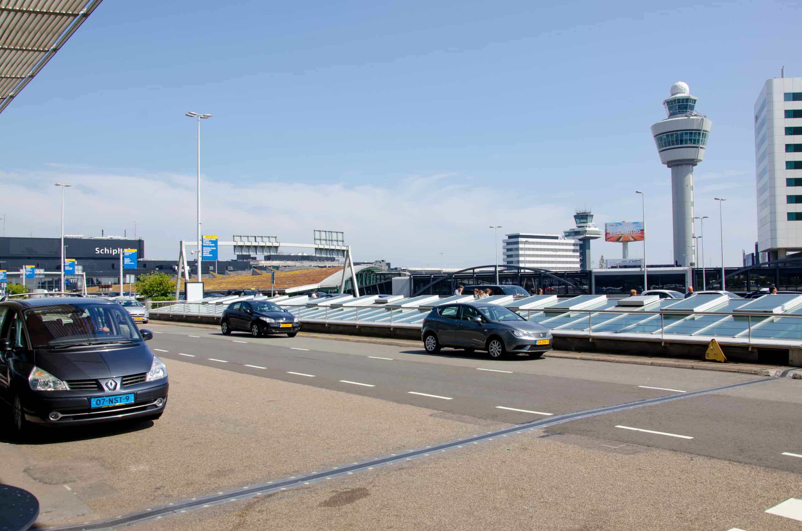 valetParking-Schiphol-vertrekhal3